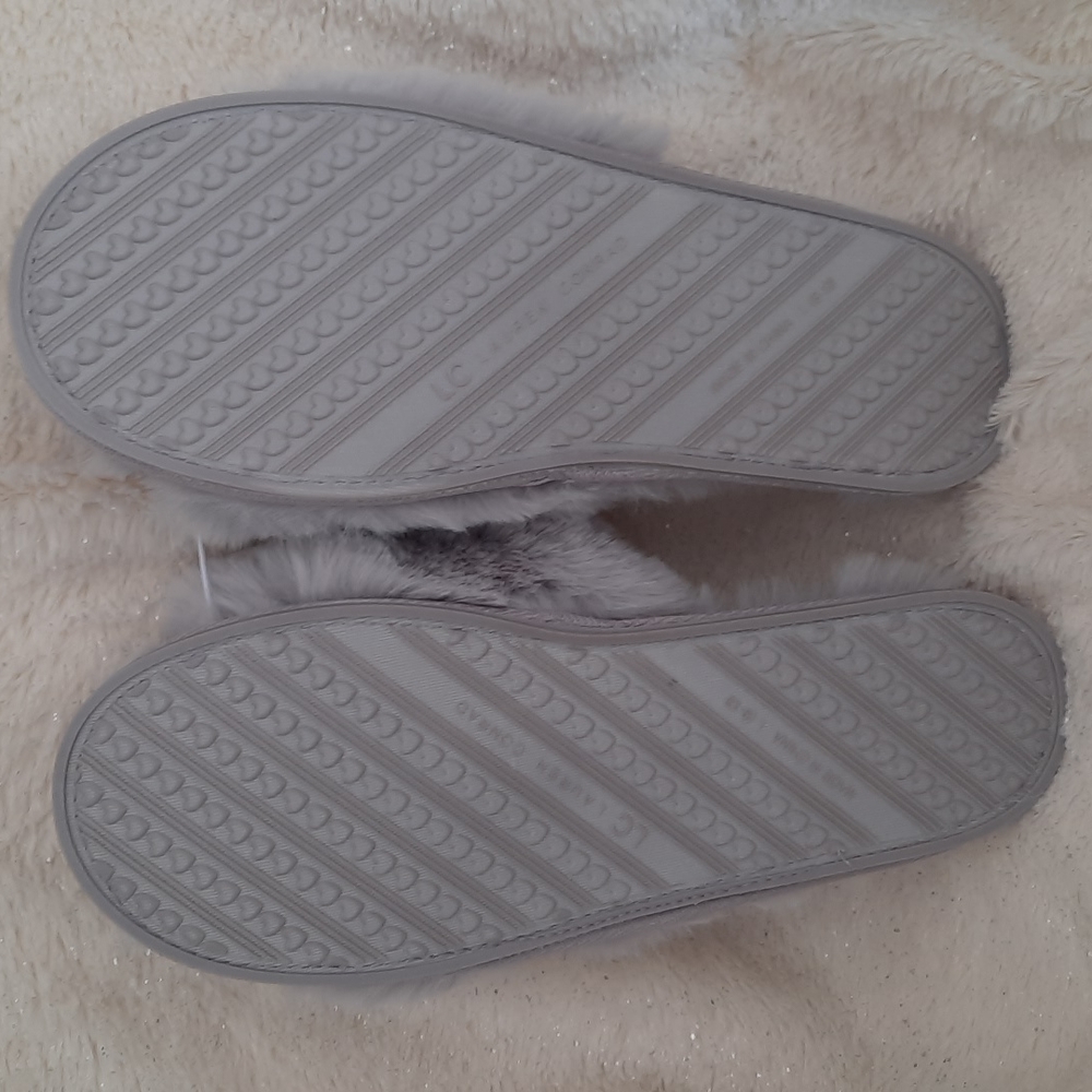 27. LC Conrad grey Faux fur slide slippers - Picture 6 of 7